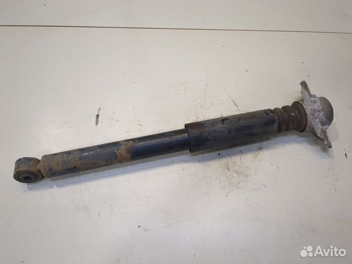 Амортизатор подвески Volkswagen Passat 6, 2006