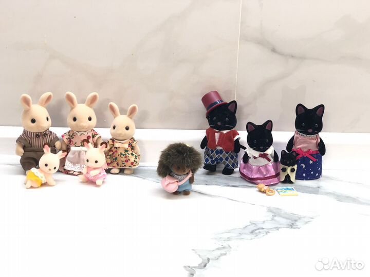 Sylvanian Families Детский Замок 5670 + 9 фигурок