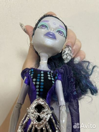 Кукла монстр хай