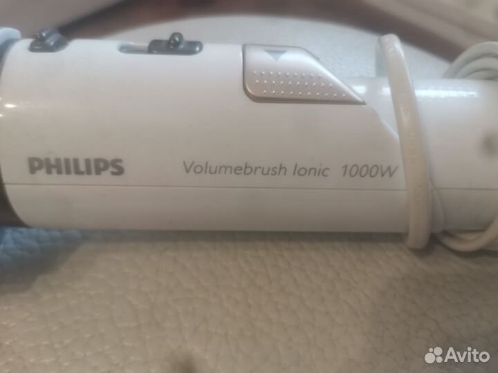 Фен-щетка Philips HP8664/0