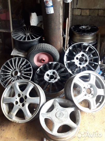 Продаю генератор