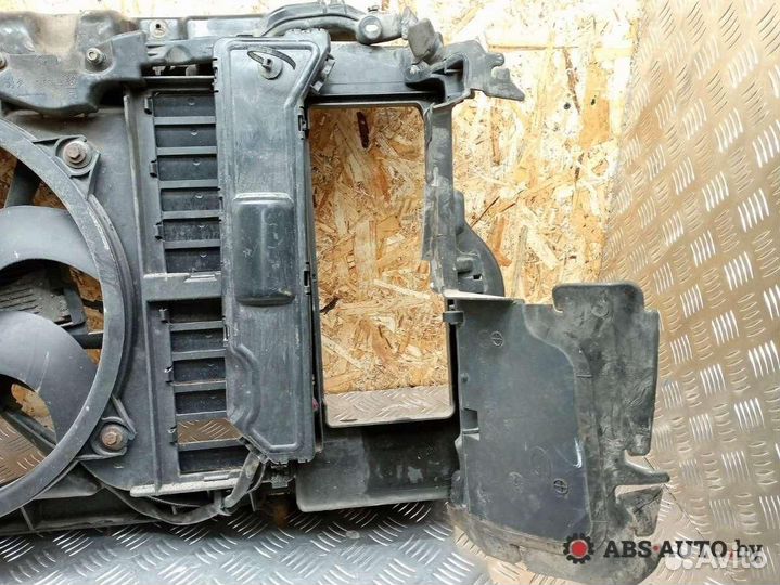 Передняя панель (телевизор) Citroen C5 рест. 2007