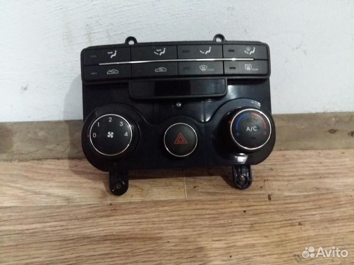 Блок управления климатом Hyundai i30 2007-2012