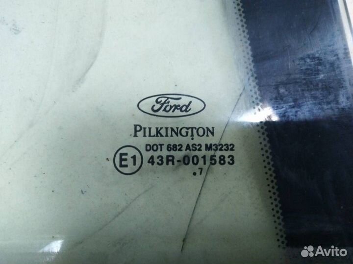Стекло двери задней левой форточка Ford Fusion JU