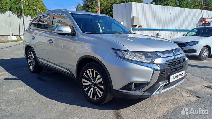 Mitsubishi Outlander 2.4 CVT, 2019, 71 000 км