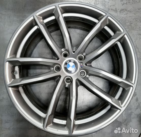 Оригинальные диски на R18 BMW 5 серии G30