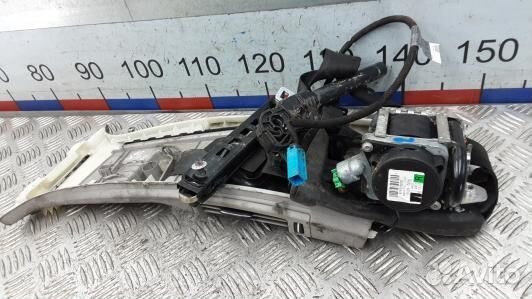 Ремень безопасности с пиропатроном сиденья передне