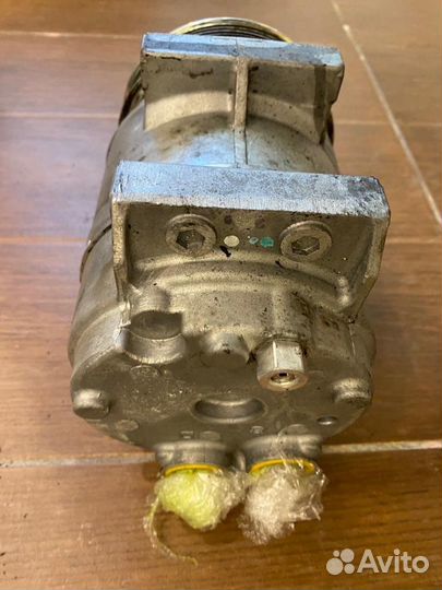 Компрессор кондиционера Volvo s60 s80 xc70 xc90