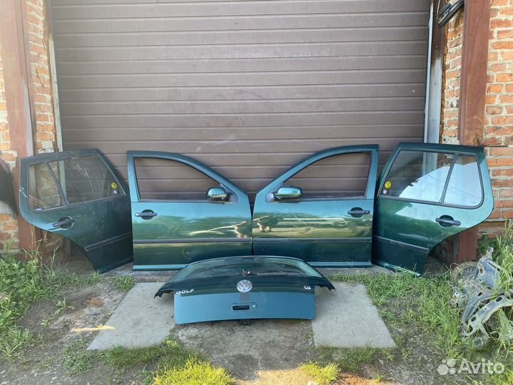 Дверь Volkswagen Golf 4