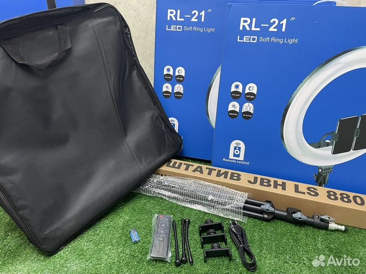 Кольцевая лампа 54 см новая + штатив
