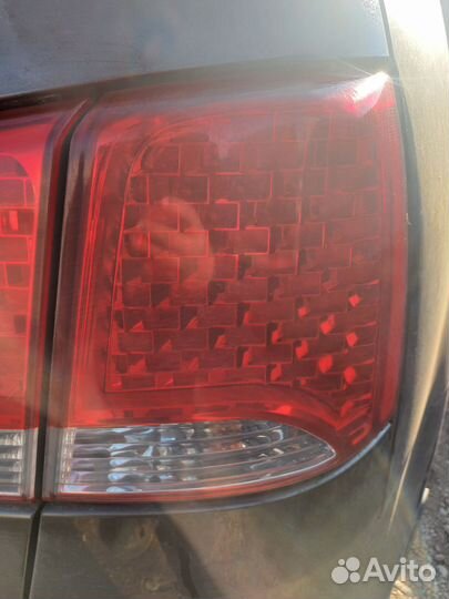 Фонарь правый наружний Kia Sorento 2 XM