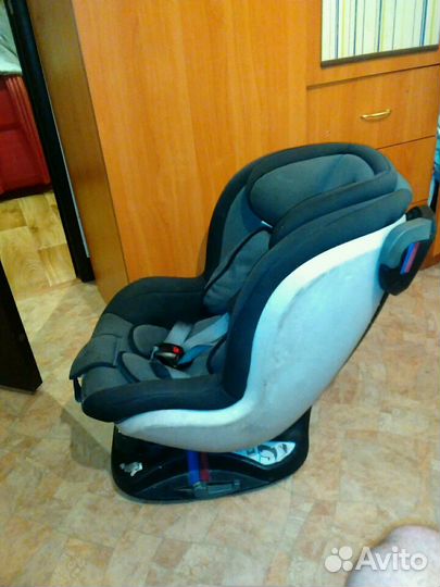 Детское кресло