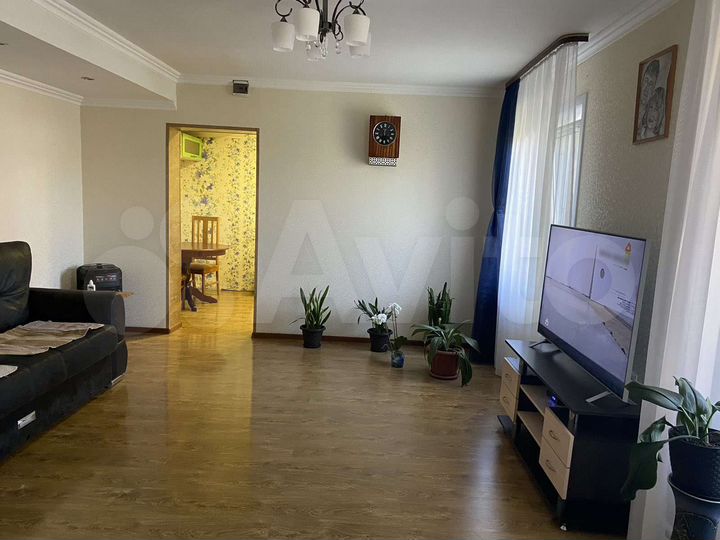 Дом 95 м² на участке 4 сот.