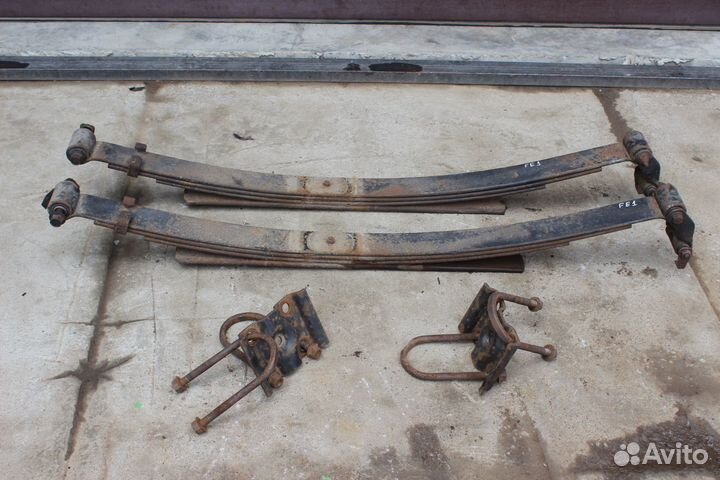 Рессоры пара Ford Econoline E350