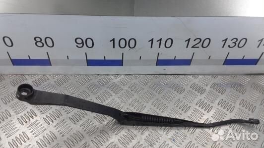 Щеткодержатель лобового стекла toyota RAV 4 ZCA2