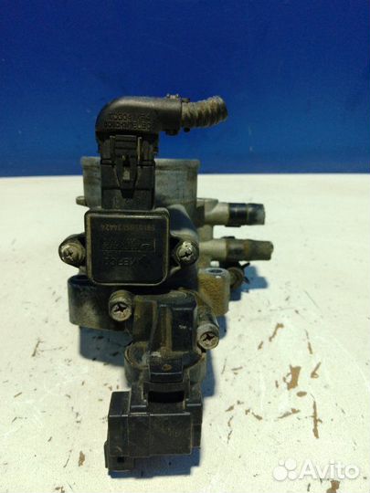 Дросельная заслонка Hyundai Elantra XD G4ED