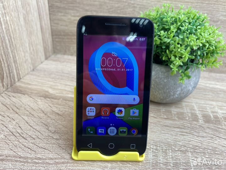 Alcatel Pixi 4 4034D, 4 ГБ