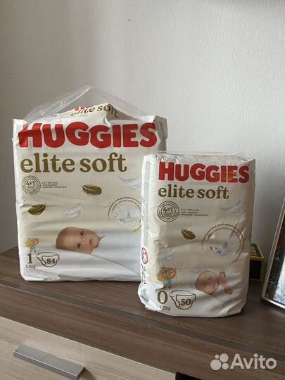 Памперсы подгузники 0 размер и 1 размер