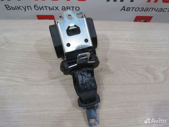 Ремень безопасности задний Renault Daster