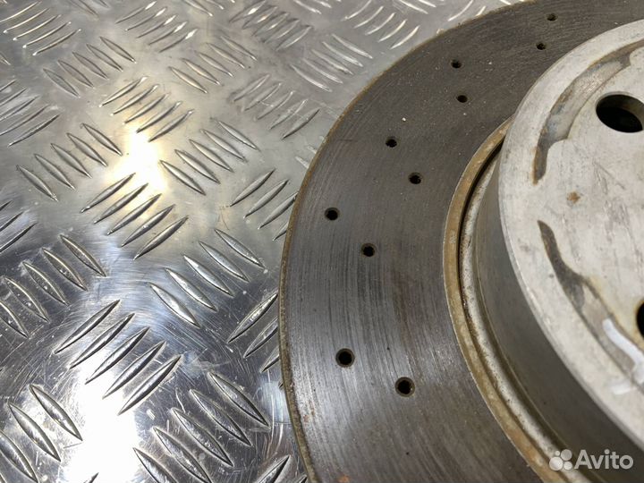 Диски тормозные (комплект) зад. Mercedes-Benz