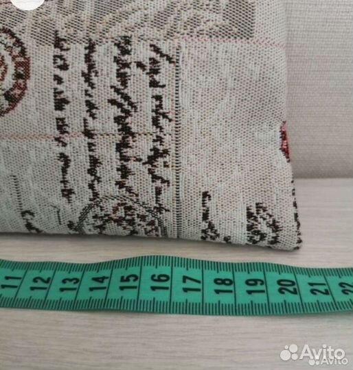 Футляры для очков разные