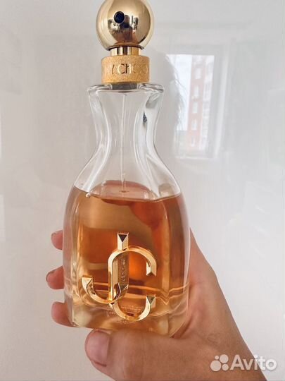 Духи Jimmy Choo, Carolina Herrera, косметика MAC