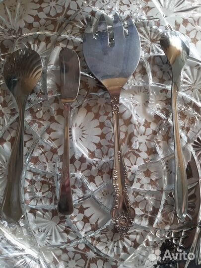 Столовые приборы