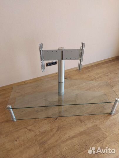 Стеклянная подставка под тв