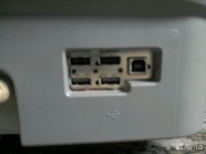 ЭЛТ монитор LG F700P usb