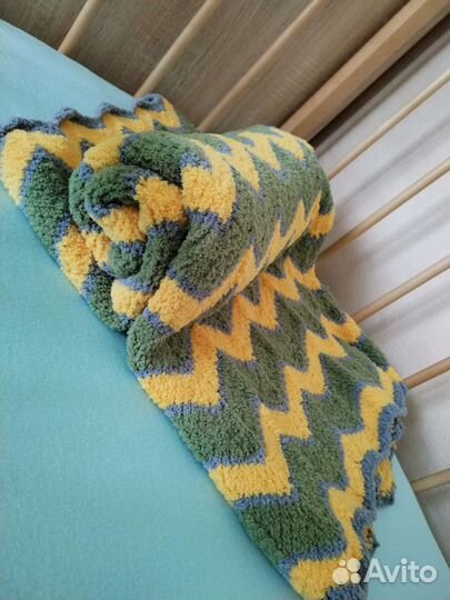 Плед детский вязаный (ручная работа)