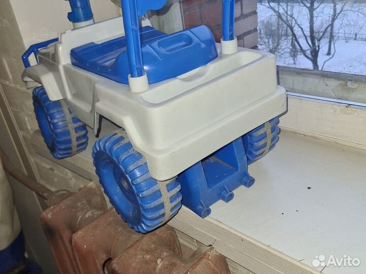 Машинка-каталка для детей