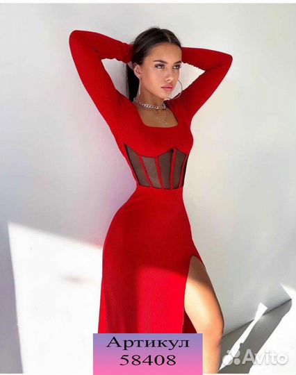 Платье с корсетом