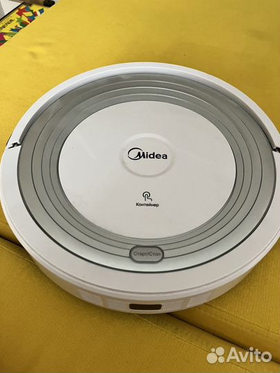 Робот пылесос midea
