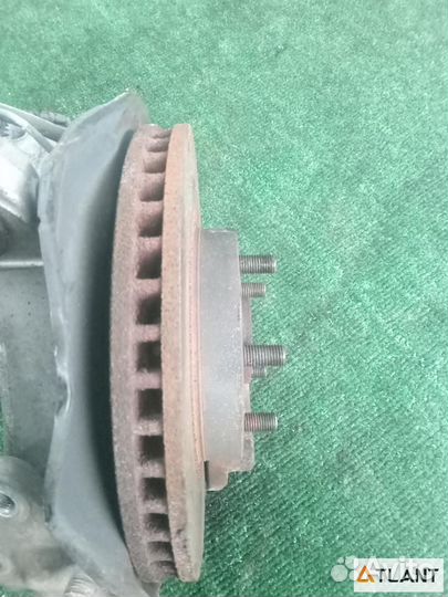 Ступица передняя правая toyota prius