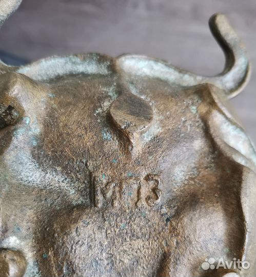 Пепельница бронза бык