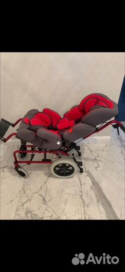 Коляска для ребенка инвалида