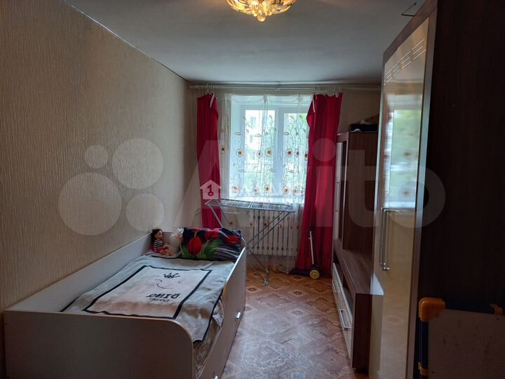 2-к. квартира, 39 м², 1/4 эт.