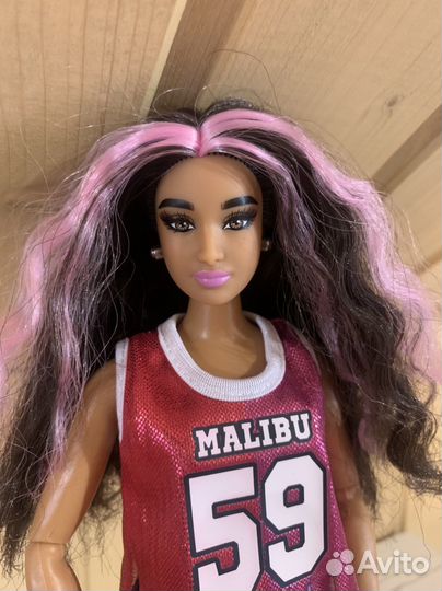 Кукла барби