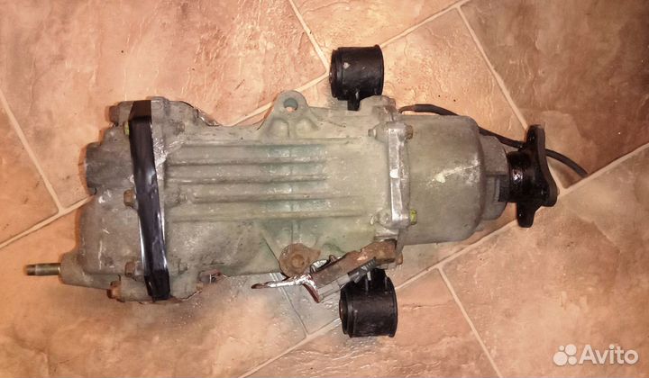 Задний редуктор 38300-CA000 Murano Z50