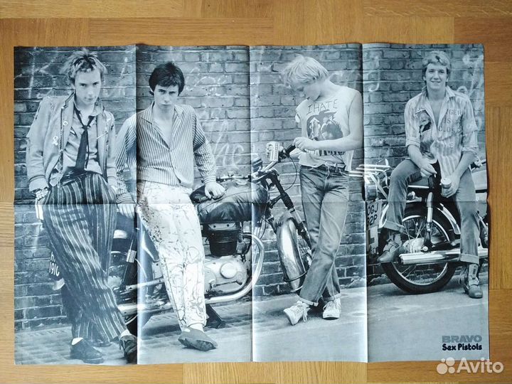 Музыкальные постеры 70,80гг