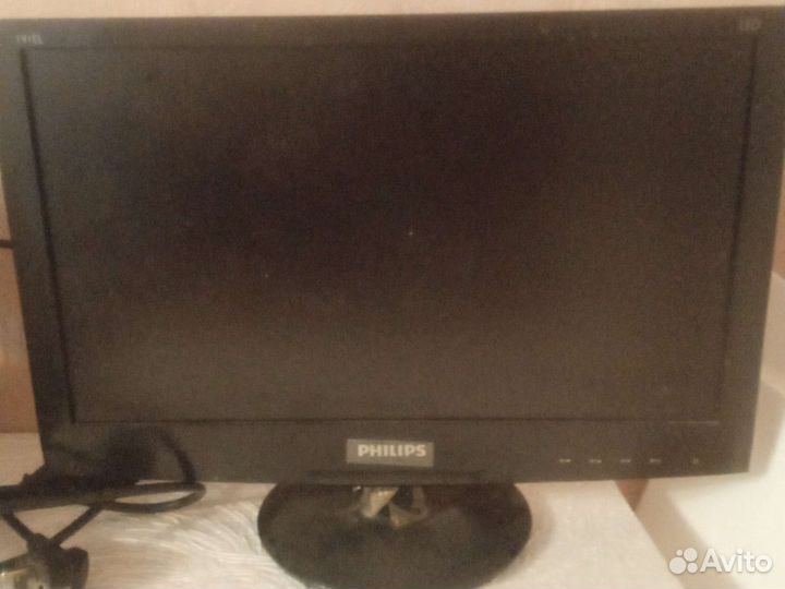 Монитор philips