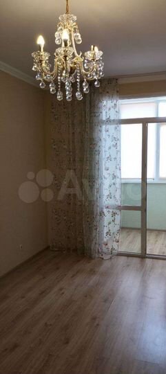 2-к. квартира, 54 м², 3/5 эт.