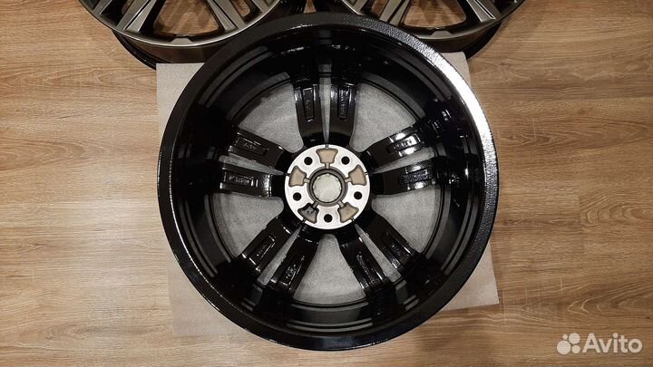 Оригинальные диски KIA Soul R18 комплект