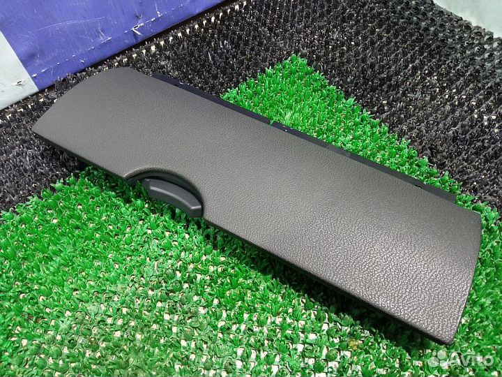 Крышка бардачка Nissan Pathfinder