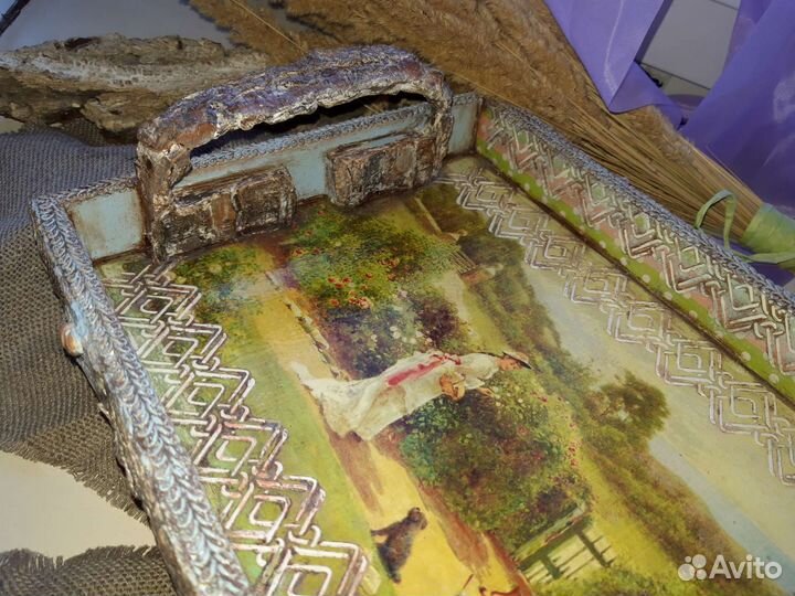 Поднос на ножках в наличии,выполняю и под заказ