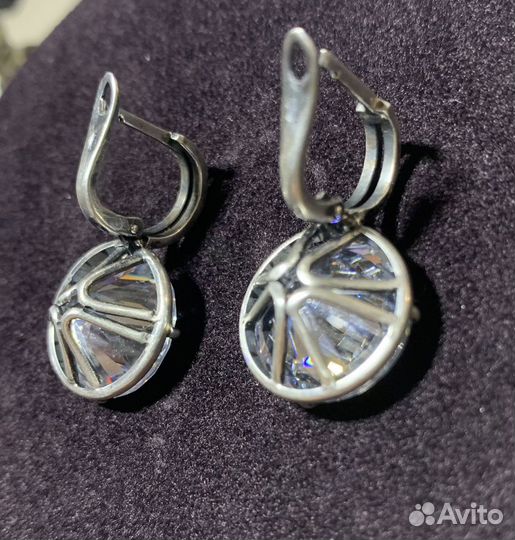 Серебряные серьги с фианитами