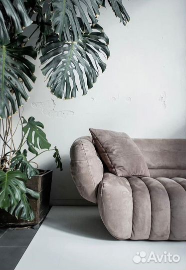 Итальянский диван дизайнерский