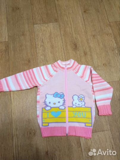 Теплая кофта для девочки