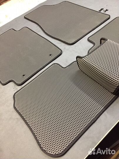 Автоковрики EVA для Toyota Camry 2001-2006