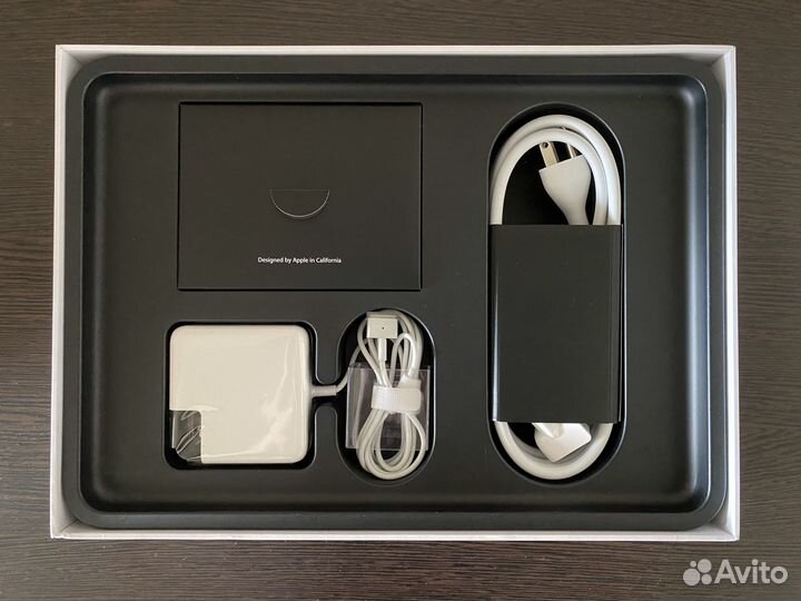 MacBook Pro 13 Retina 2015 i5/8Gb/256Gb